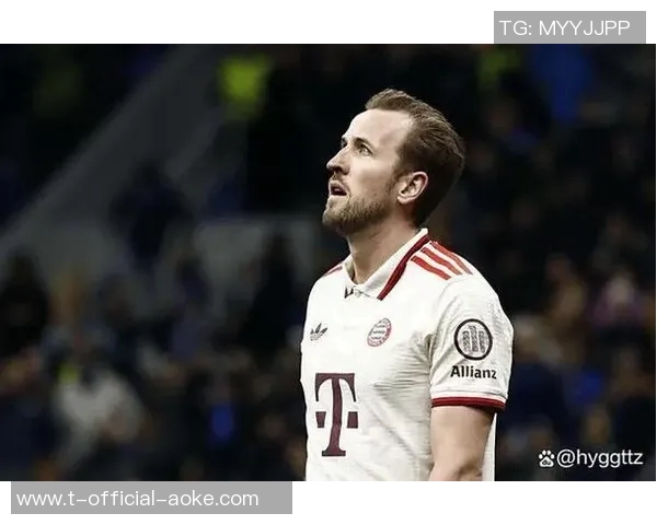 巴萨有意凯恩？名记爆料后者当前完全专注于拜仁